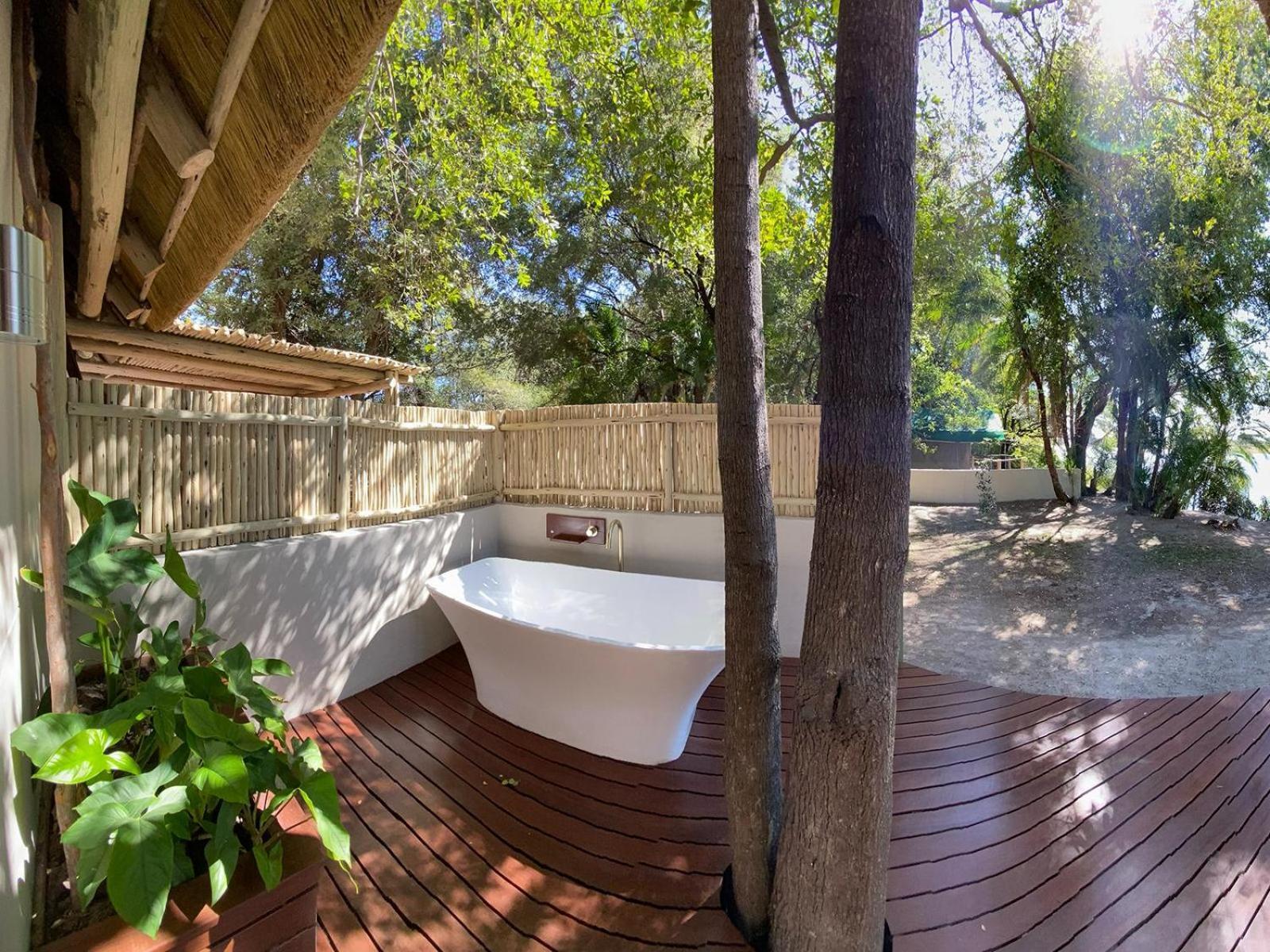 Ndhovu Safari Lodge Mahango Esterno foto