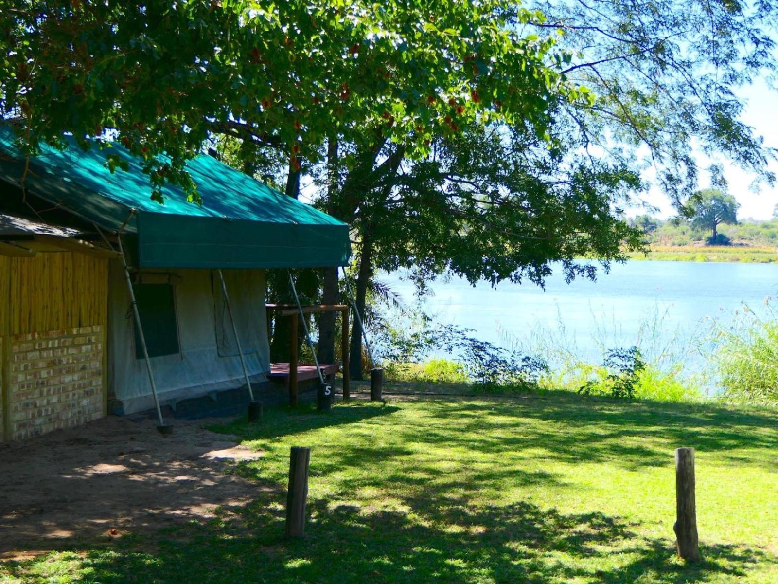 Ndhovu Safari Lodge Mahango Esterno foto