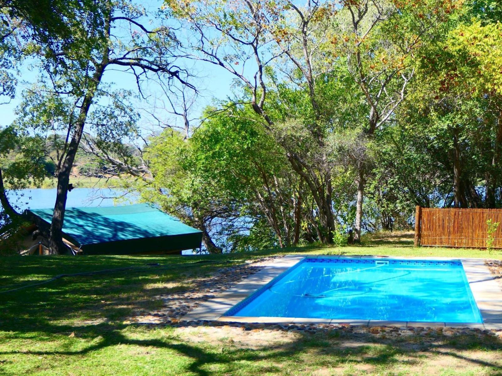 Ndhovu Safari Lodge Mahango Esterno foto